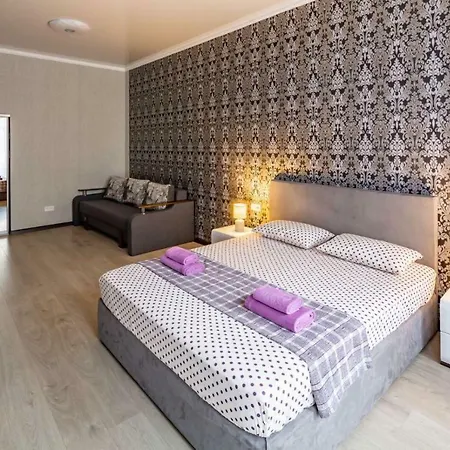 Apartment With 2 Bedroom Near Opera House Gorodotska 27 Str With Parking 利沃夫 外观 照片