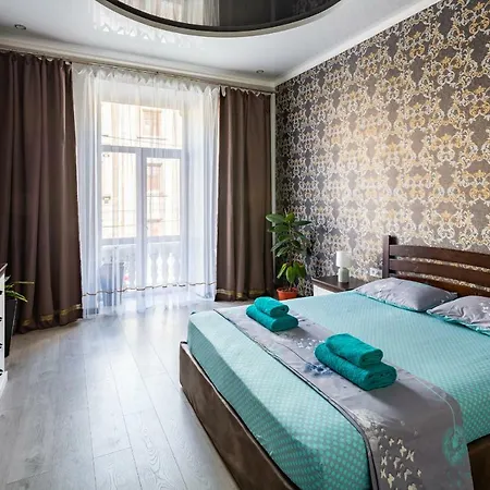 Apartment With 2 Bedroom Near Opera House Gorodotska 27 Str With Parking 利沃夫 外观 照片